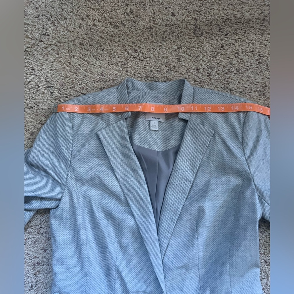 Women's Gray Blazer - Picture 8 of 9